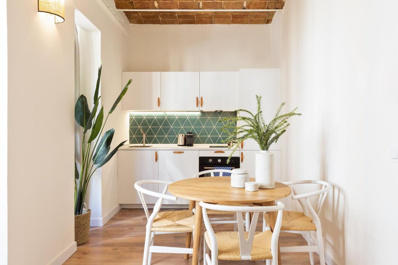 Diagonal Apartments By Olala Homes Barcelona Luaran gambar