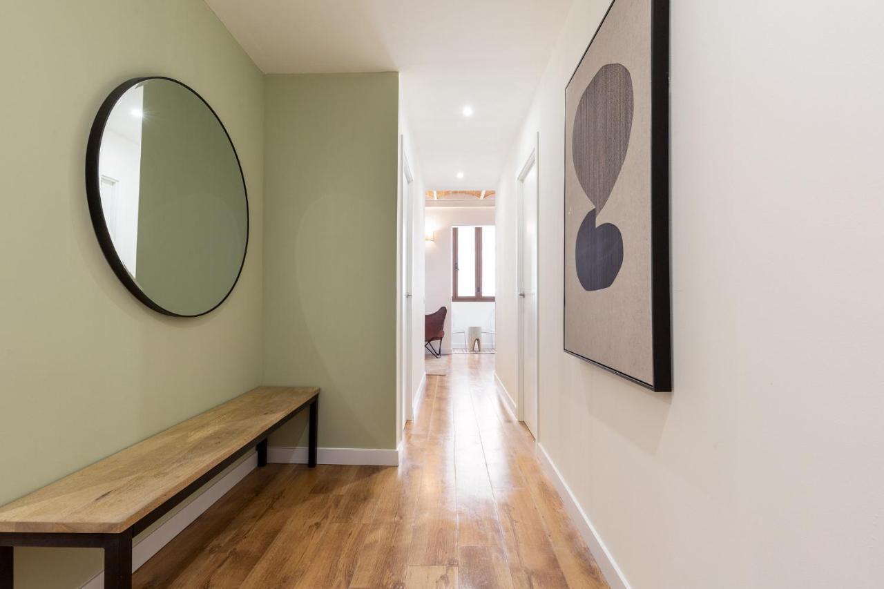 Diagonal Apartments By Olala Homes Barcelona Luaran gambar